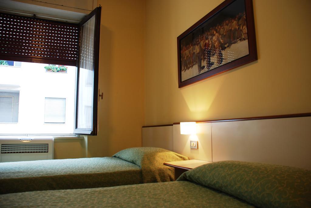 Hotel Boston Μιλάνο Εξωτερικό φωτογραφία