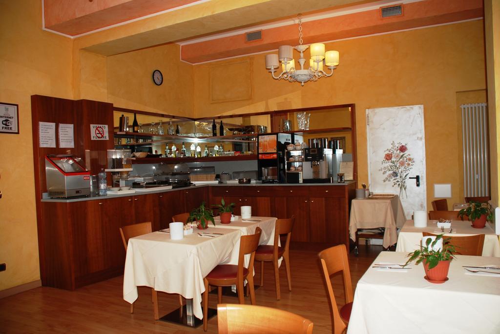 Hotel Boston Μιλάνο Εξωτερικό φωτογραφία