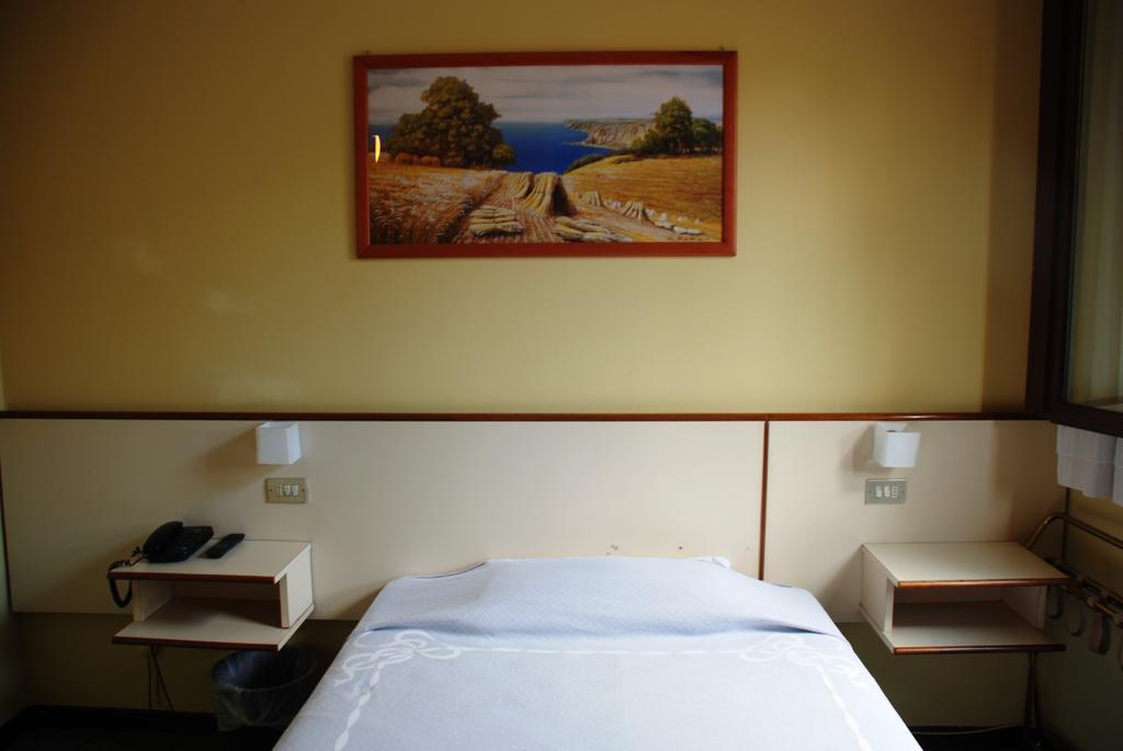 Hotel Boston Μιλάνο Εξωτερικό φωτογραφία